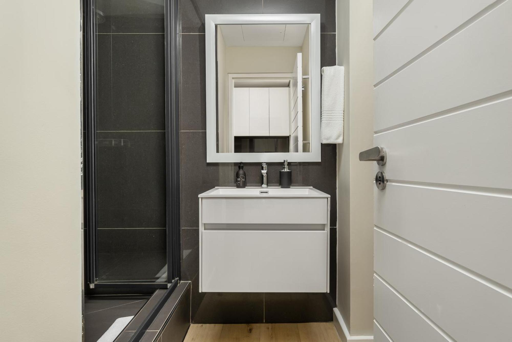 Apartment 220 On Loop Luxury *